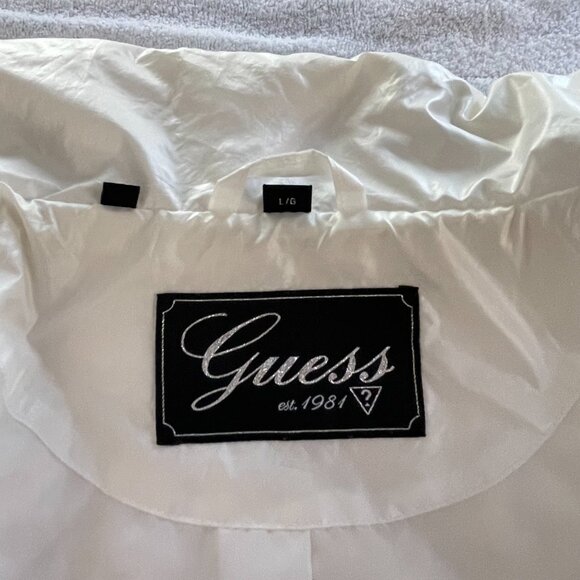 White Guess coat with or without belt - size L - Picture 8 of 15